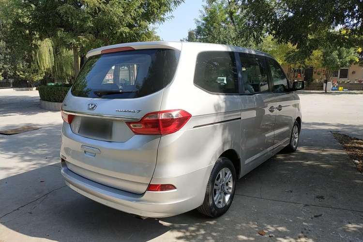 Used Huasong 7 2015 2.0T Automatic Comfort Model