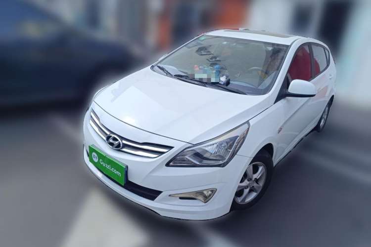 Used Hyundai Verna Ray 2016 1.4L Automatic Leading-Edge GLX