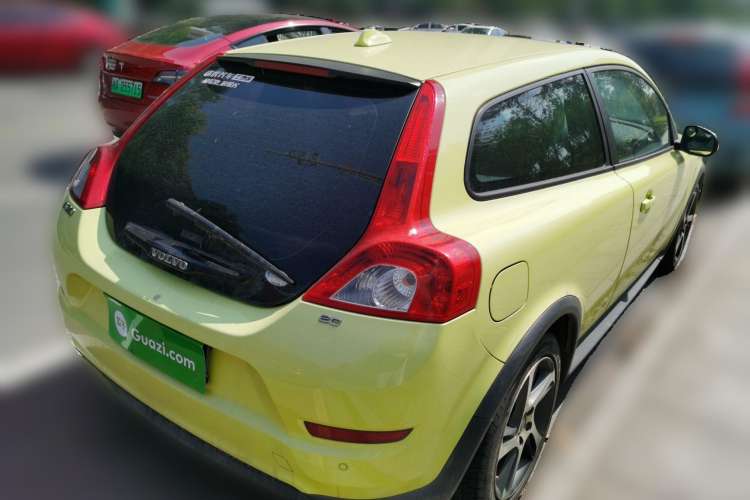 Used Volvo C30 2012 2.0L Aktiv Dynamic Package Edition