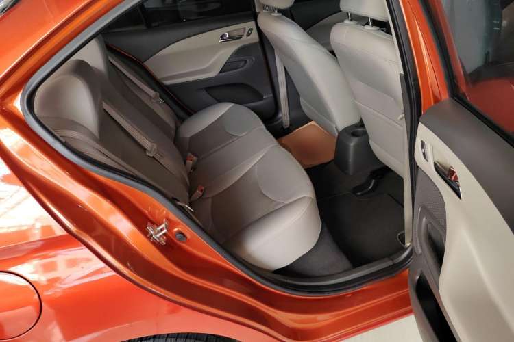 Used Chevrolet Sail 2015 Sail 3 1.5L AMT Happiness Sunroof Edition
