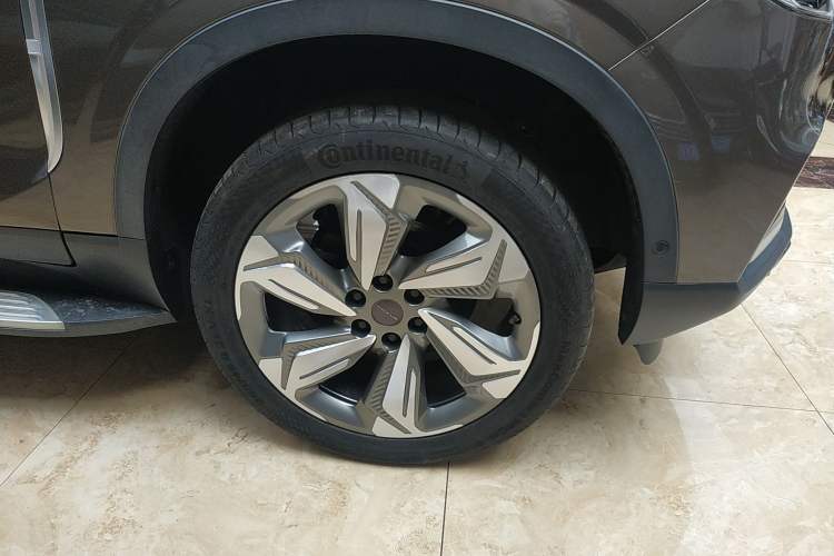 Used SAIC MAXUS D90 2017 2.0T Automatic All-Wheel Drive Polaris