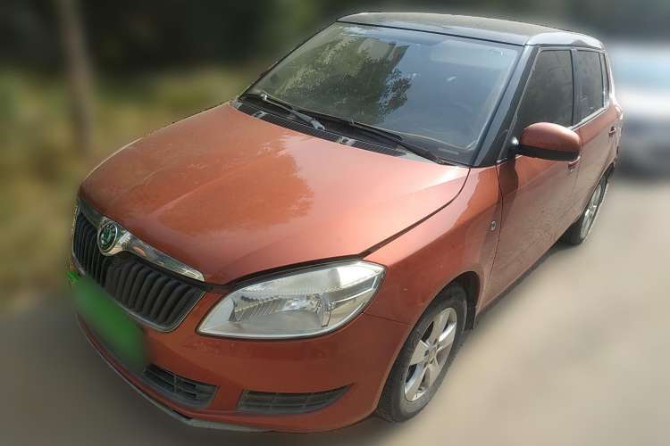 Used Skoda Fabia 2012 1.4L Automatic Crystal Edition