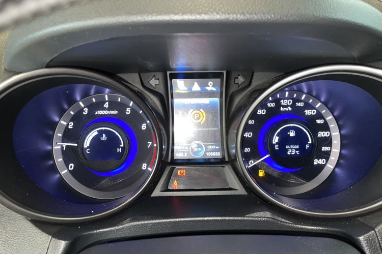 Used Changan CS75 2016 1.5T Manual FENGSHANG Model
