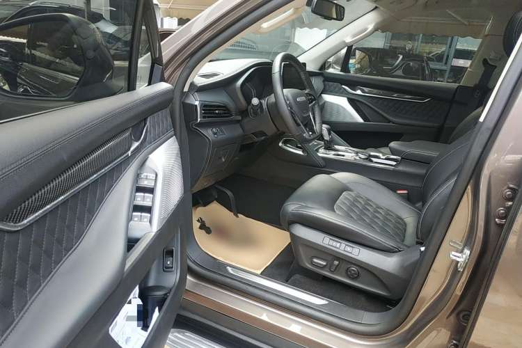 Used SAIC MAXUS D90 2017 2.0T Automatic All-Wheel Drive Polaris