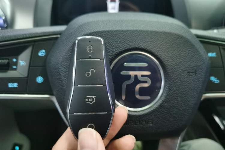 Used BYD Yuan Pro 2021 401 km Deluxe Version
