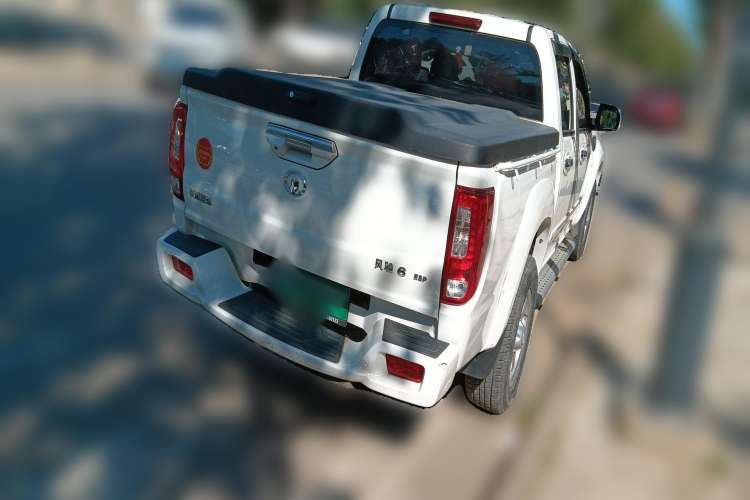 Used Great Wall Wingle 6 2017 2.4L Gasoline Two-Wheel Drive Elite Version 4G69