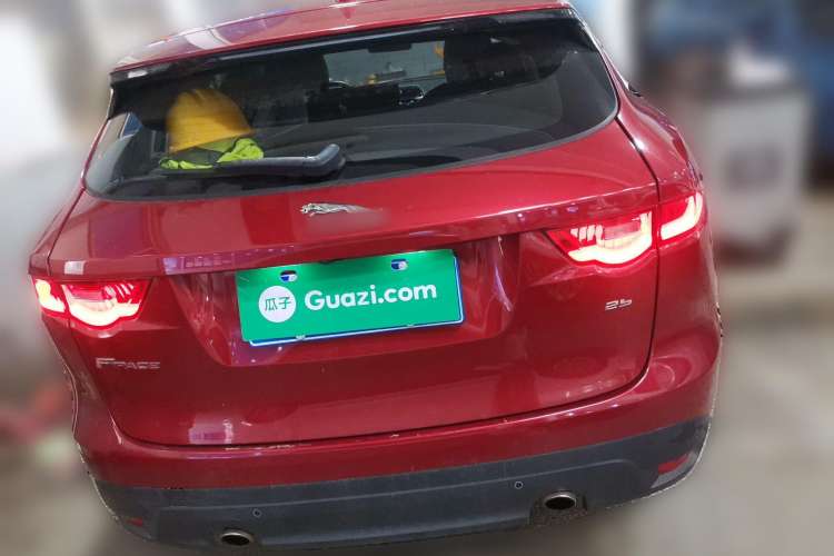 Used Jaguar F-PACE 2016 2.0T Two-Wheel Drive Urban Luxury Edition