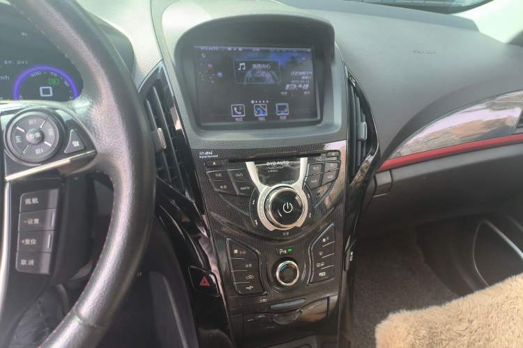 Used BYD Qin New Energy 2014 1.5T Flagship Model
