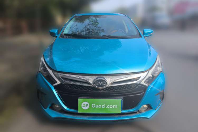 Used BYD Qin New Energy 2014 1.5T Flagship Model

