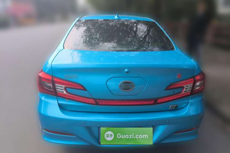 Used BYD Qin New Energy 2014 1.5T Flagship Model
