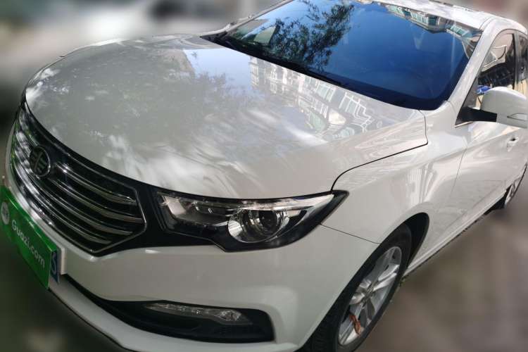 Used Bestune B30 2016 1.6L manual luxury version