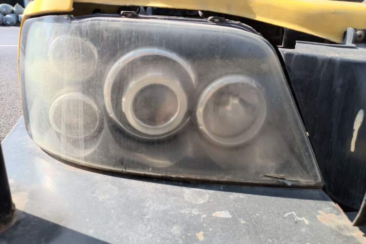 Used Land X9 2009 2.5T VM Four-Wheel Drive Diesel Version