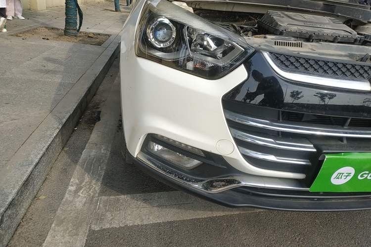 Used JAC Refine S2 2015 1.5L Manual Luxury Model