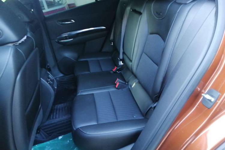 Used Cadillac XT4 2018 28T Two-Wheel Drive Tech Version