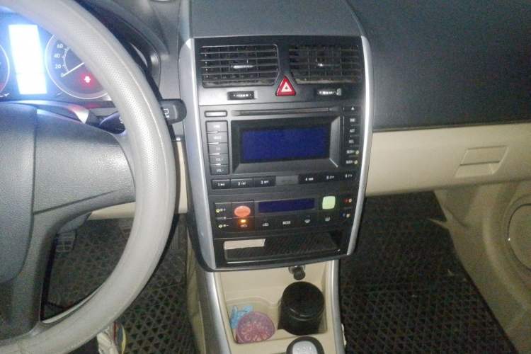 Used BAIC Off-Road E Series 2012 Hatchback 1.3L Manual Liking Edition
