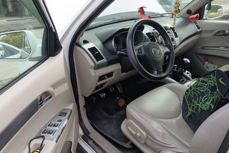 Used Land X8 2009 2.5T Diesel 4x4 Ultra-Luxury Version
