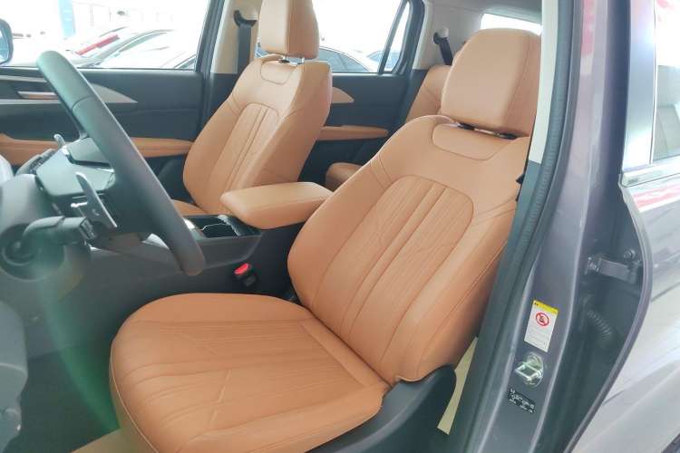 Used Haval H5 Classic 2023 2.0T Automatic All-Wheel Drive LinkedIn Gasoline
