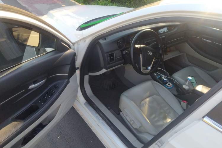 Used BAIC New Energy EU 2016 EU260 Enjoy Edition