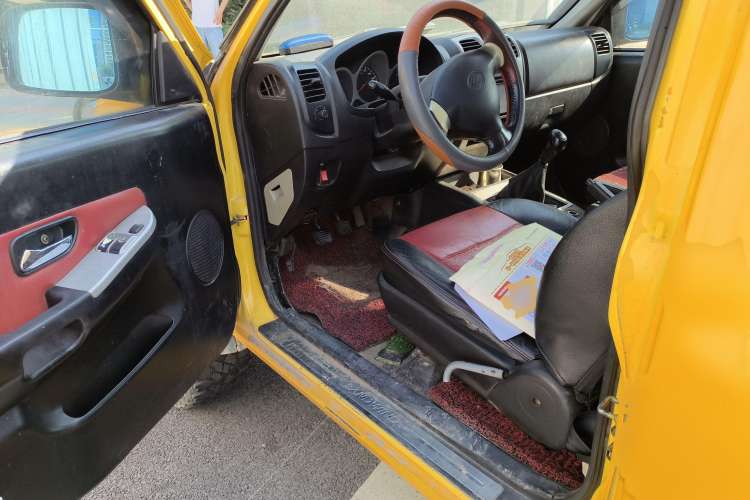 Used Land X9 2009 2.5T VM Four-Wheel Drive Diesel Version