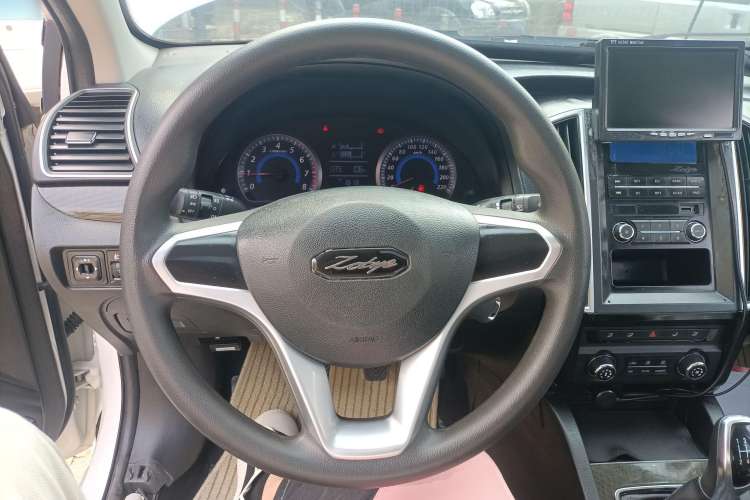 Used Zotye Z360 2017 1.5L Manual Luxury Model