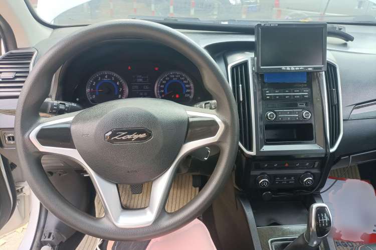 Used Zotye Z360 2017 1.5L Manual Luxury Model