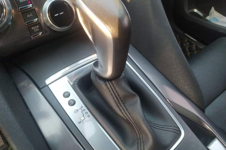 Used DS 5 2013 1.6T Elegant Edition THP160
