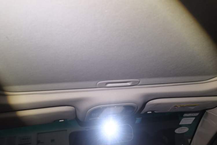 Used BYD e5 2016 300 Luxury Edition
