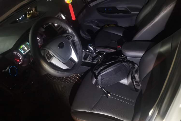 Used BYD e5 2016 300 Luxury Edition
