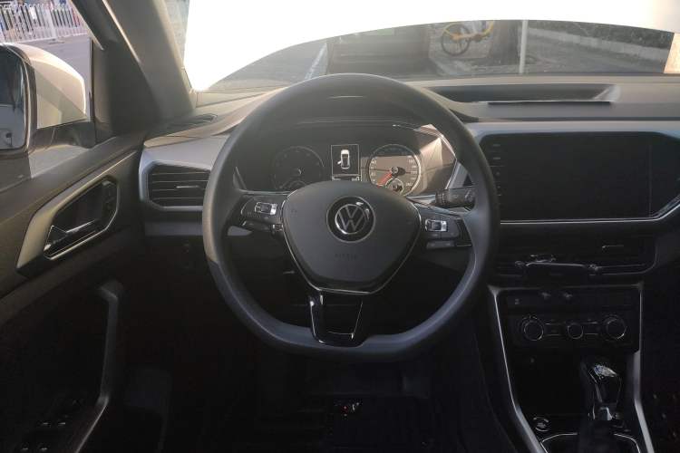 Used Volkswagen T-Cross 2021 280TSI DSG Comfort Edition Steering Wheel