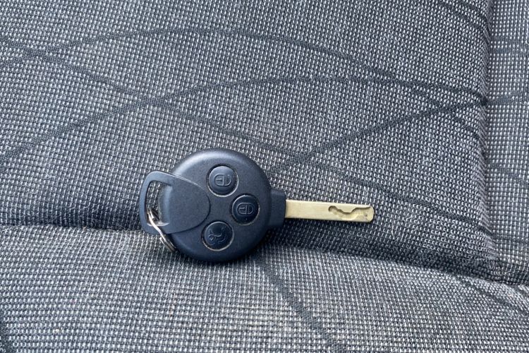 Used smart fortwo 2012 1.0 MHD Convertible Passion Edition
