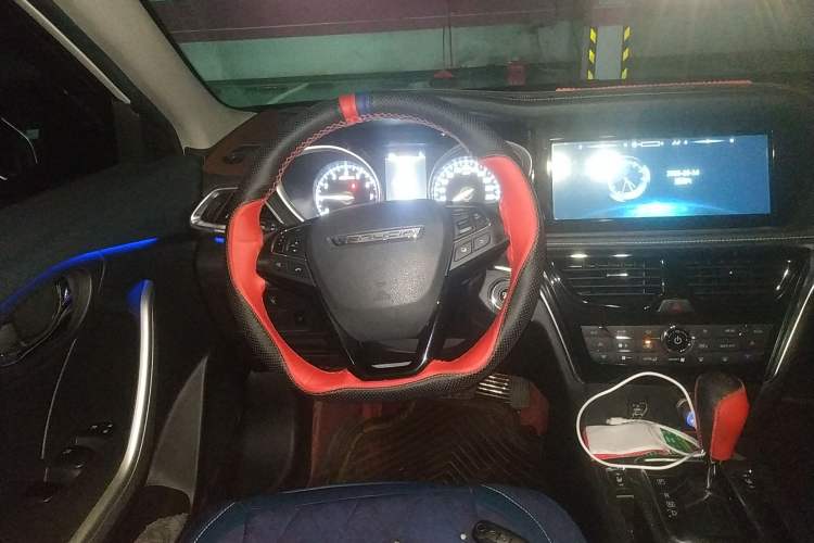 Used Venucia T90 2017 2.0L CVT Leading Edition