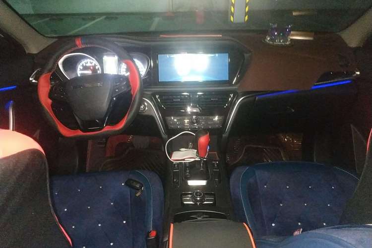 Used Venucia T90 2017 2.0L CVT Leading Edition