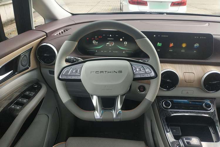 Used FORTHING Yacht 2022 1.5T DCT Chasing Wind Edition Steering Wheel