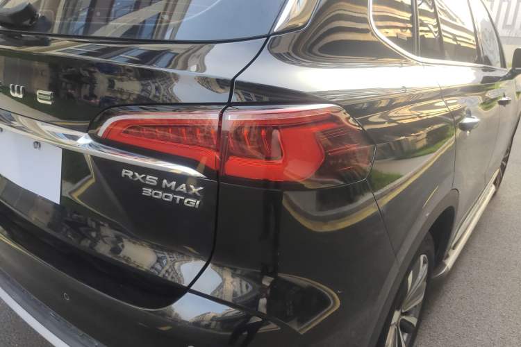 Used Roewe RX5 MAX 2019 300TGI Automatic Smart Cabin Luxury Edition