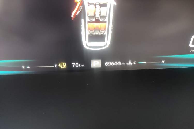 Used Roewe RX5 MAX 2019 300TGI Automatic Smart Cabin Luxury Edition