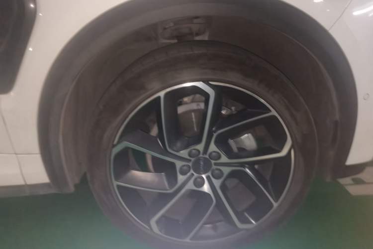 Used Lynk & Co 05 2020 2.0TD Two-Wheel Drive Shine Halo

