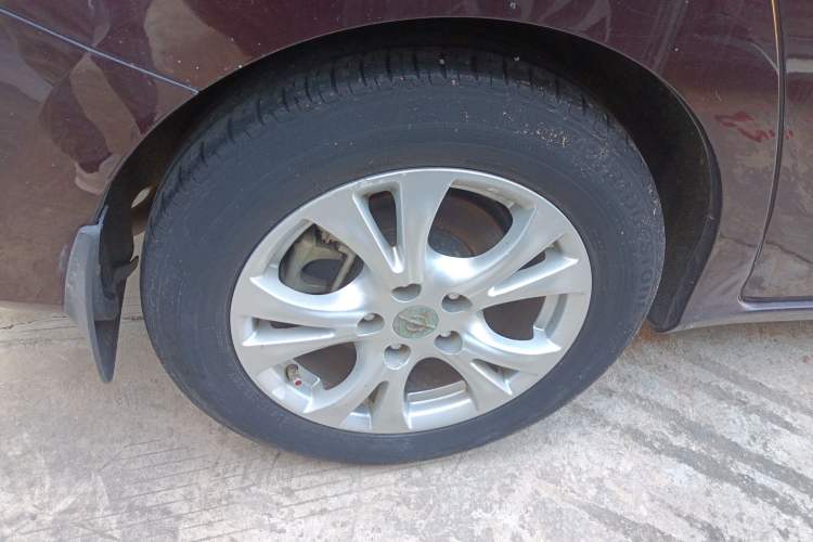 Used Haima V70 2016 1.5T Automatic Comfort & Enjoyment Version 7 Seats
