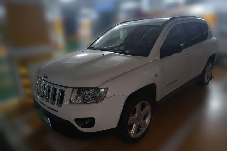 Used Jeep Compass 2012 2.4L four-wheel drive luxury version