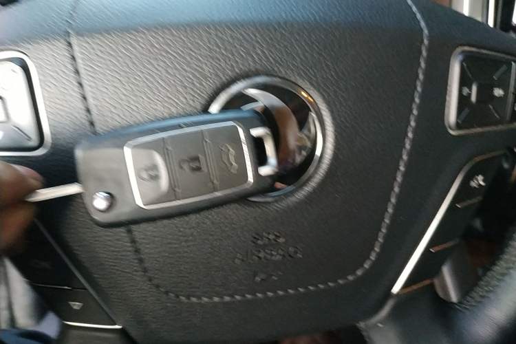 Used FORTHING M7 2021 1.8T Manual Luxury Model
