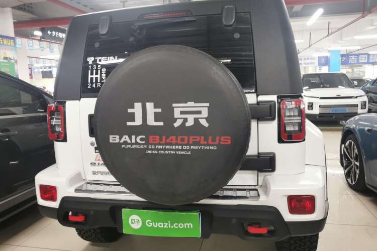 Used BAIC Off-Road BJ40 2021 2.3T Manual Four-Wheel Drive Blade Hero Edition Pioneer Version

