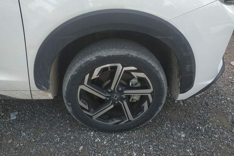 Used SOL X8 2021 300T DCT Panoramic Luxury Edition 5 Seats