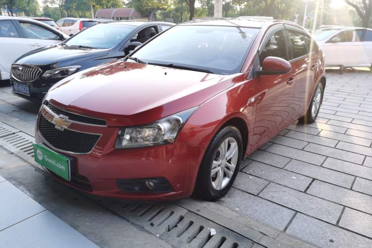 Used Chevrolet Cruze 2013 Hatchback 1.6L Manual Luxury Model