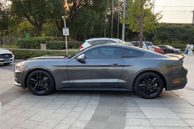 Used Ford Mustang 2017 2.3T Performance Edition