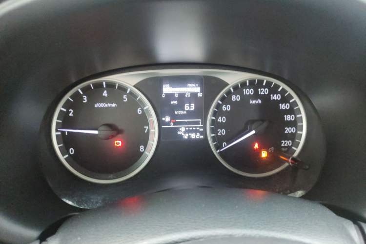 Used Nissan Kicks 2017 1.5L Manual Cool Dynamic Edition
