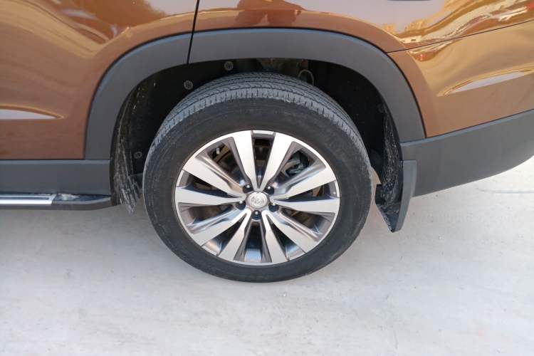 Used CHANGAN CS95 2017 2.0T Four-Wheel Drive SmartDrive Edition