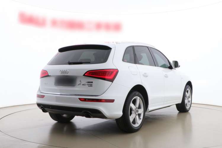 Used Audi Q5 2017 Plus 40 TFSI Ambition Model