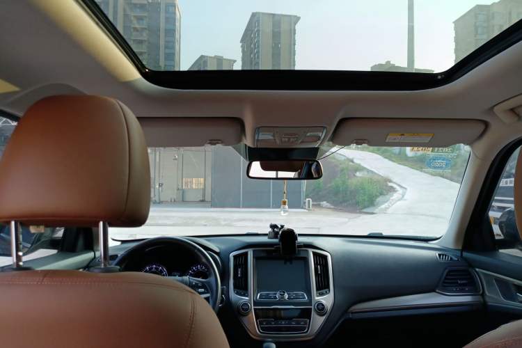 Used CHANGAN CS95 2017 2.0T Four-Wheel Drive SmartDrive Edition