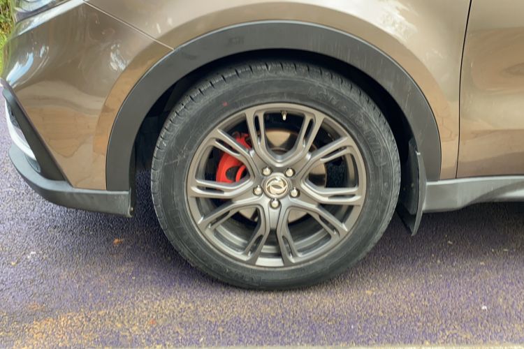 Used Dongfeng Fengon 580 2017 1.5T CVT Smart Connectivity Model