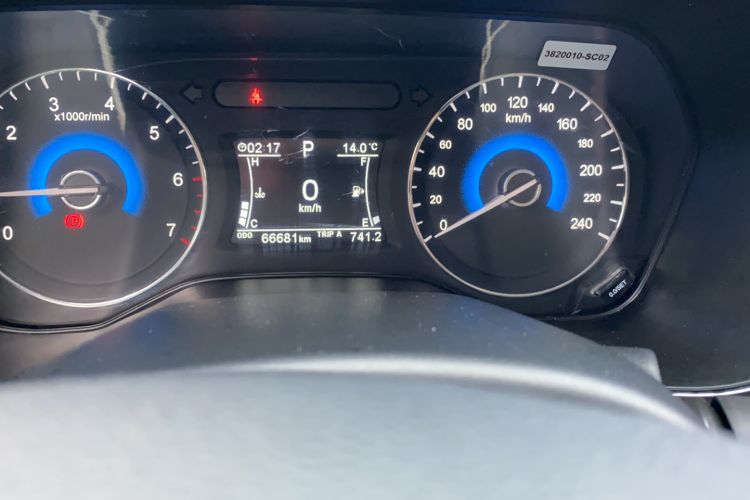 Used Dongfeng Fengon 580 2017 1.5T CVT Smart Connectivity Model