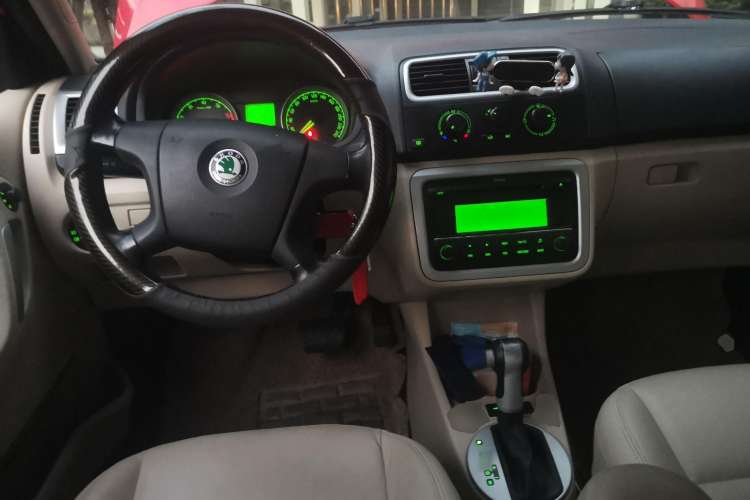 Used Skoda Fabia 2009 1.6L Automatic Crystal Edition